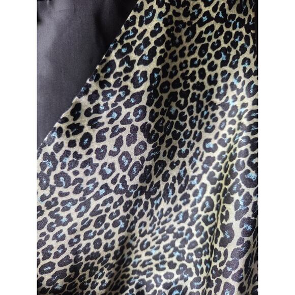 New Nine West Top Leopard Print Womens size small zip up side Cute!!! - Picture 2 of 7